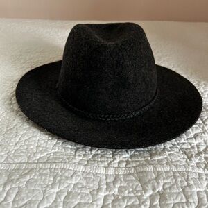 Pistil gray wool felt hat